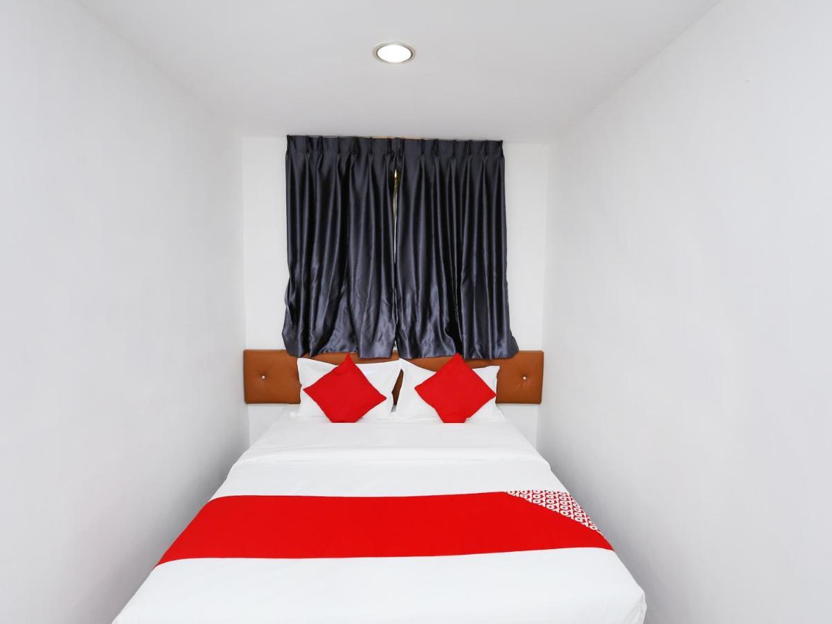 Oyo 89672 Eg Hotel Jj Johor Bahru Kültér fotó