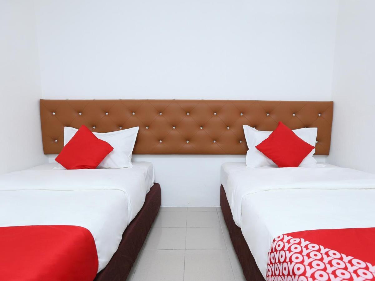Oyo 89672 Eg Hotel Jj Johor Bahru Kültér fotó
