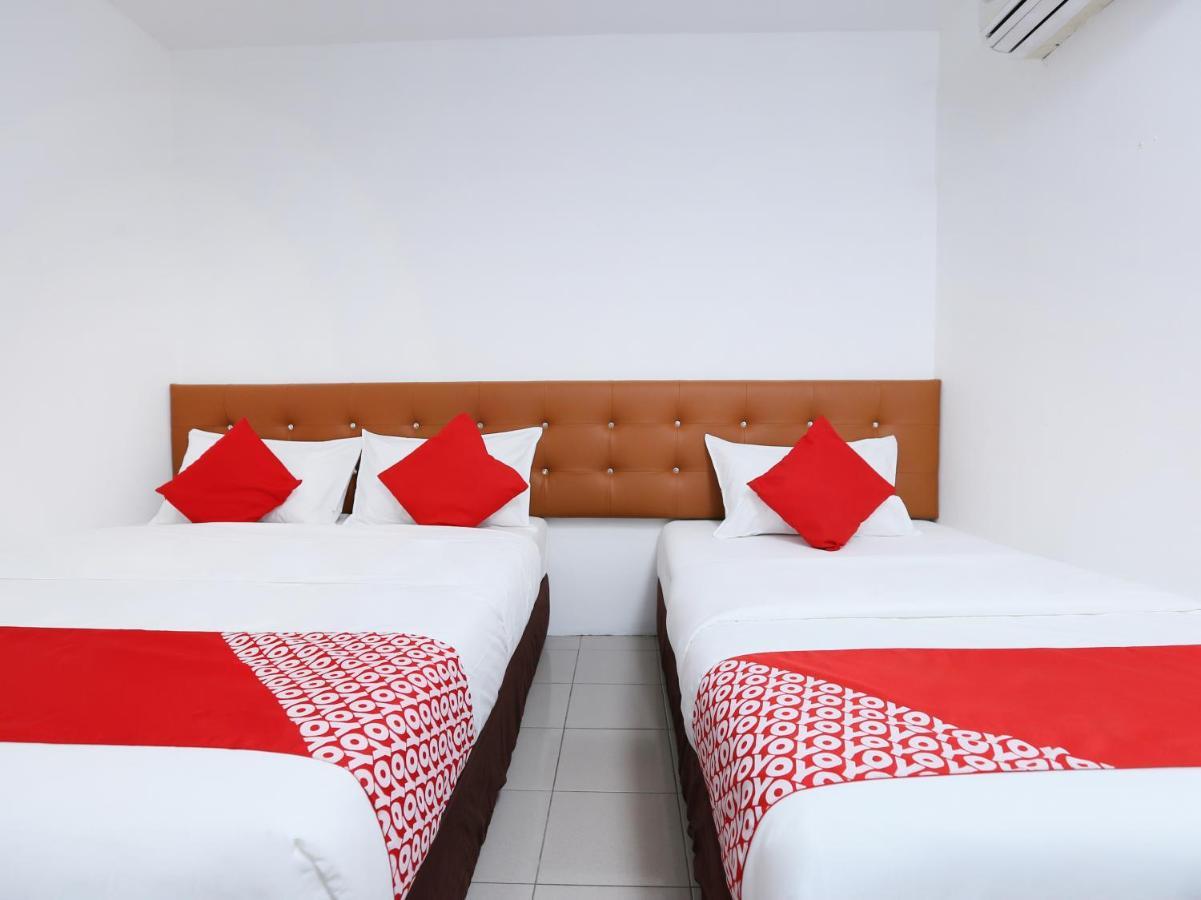 Oyo 89672 Eg Hotel Jj Johor Bahru Kültér fotó