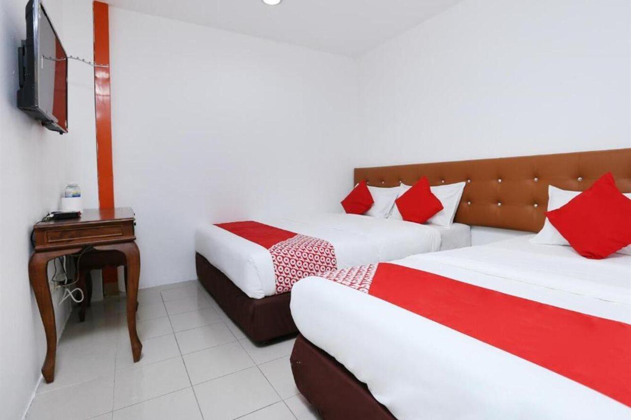 Oyo 89672 Eg Hotel Jj Johor Bahru Kültér fotó